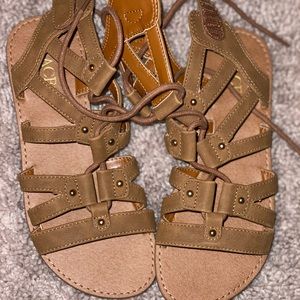 Brand new never worn size 11